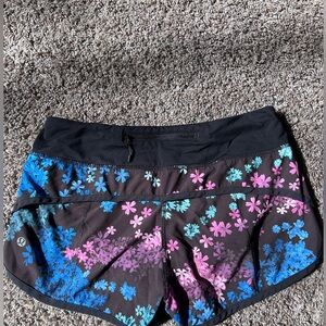 Lululemon run shorts